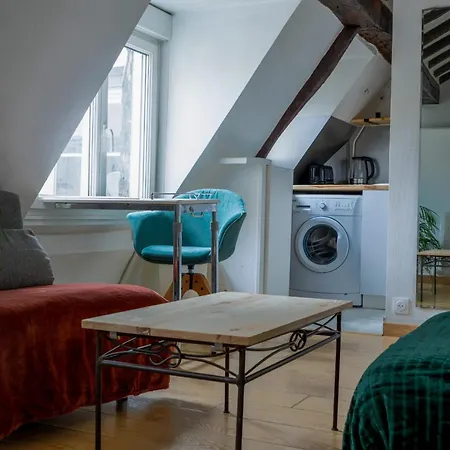 Petit Toit Madeleine - Flat In Concorde Elysee Opera Apartment