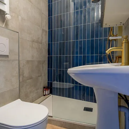 Flat With Separate Bedroom - Concorde Elysée Madeleine Opéra París