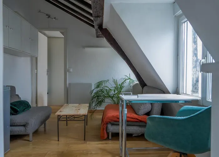 Flat With Separate Bedroom - Concorde Elysée Madeleine Opéra Apartamento